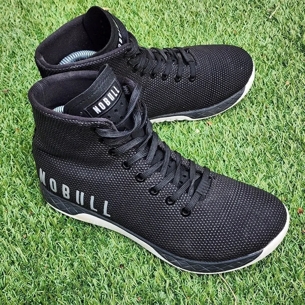 NOBULL - Womens Athletic Shoes - SIZE 8